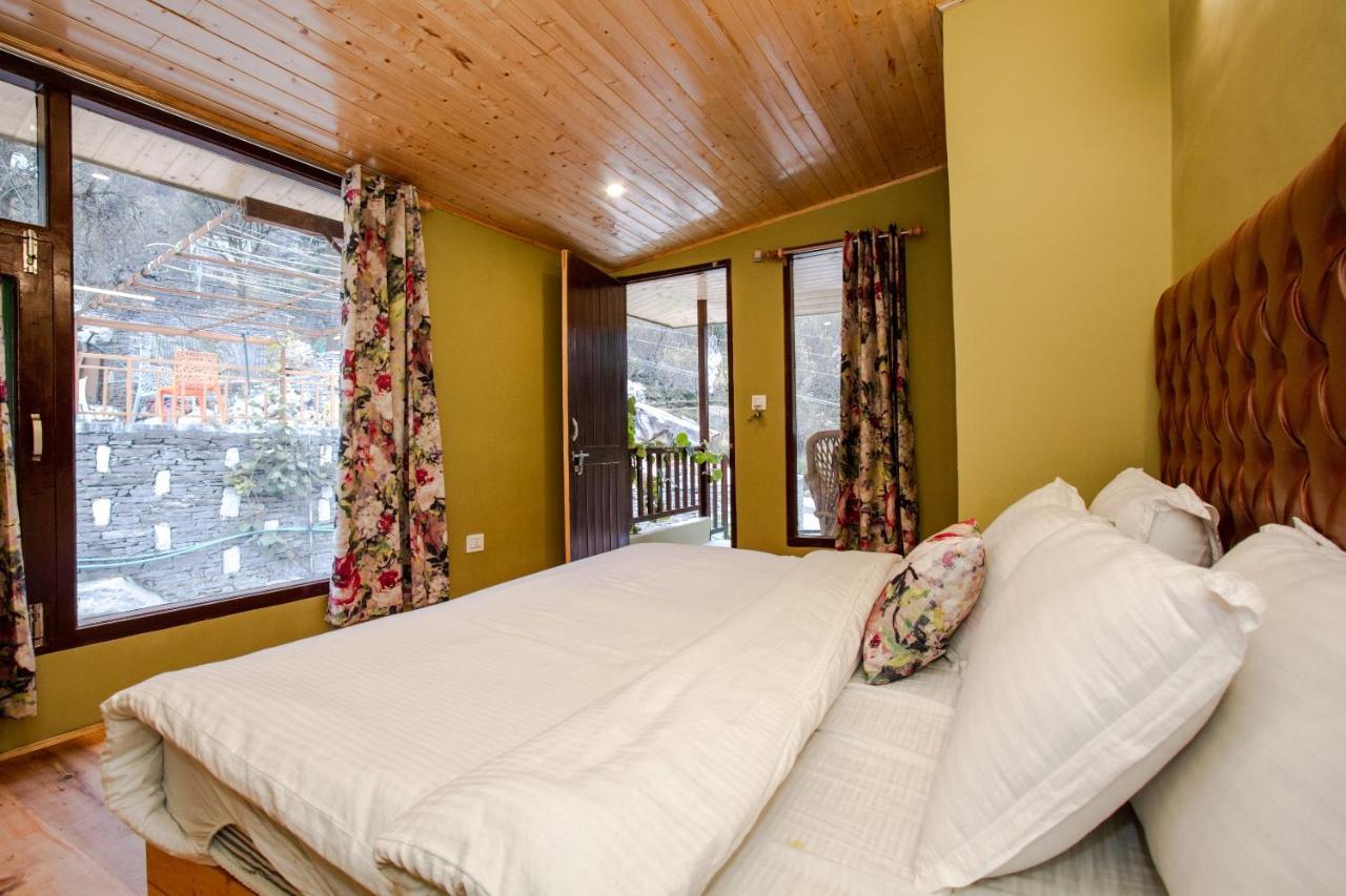 Tales N Trails Hotel Vashist Екстериор снимка
