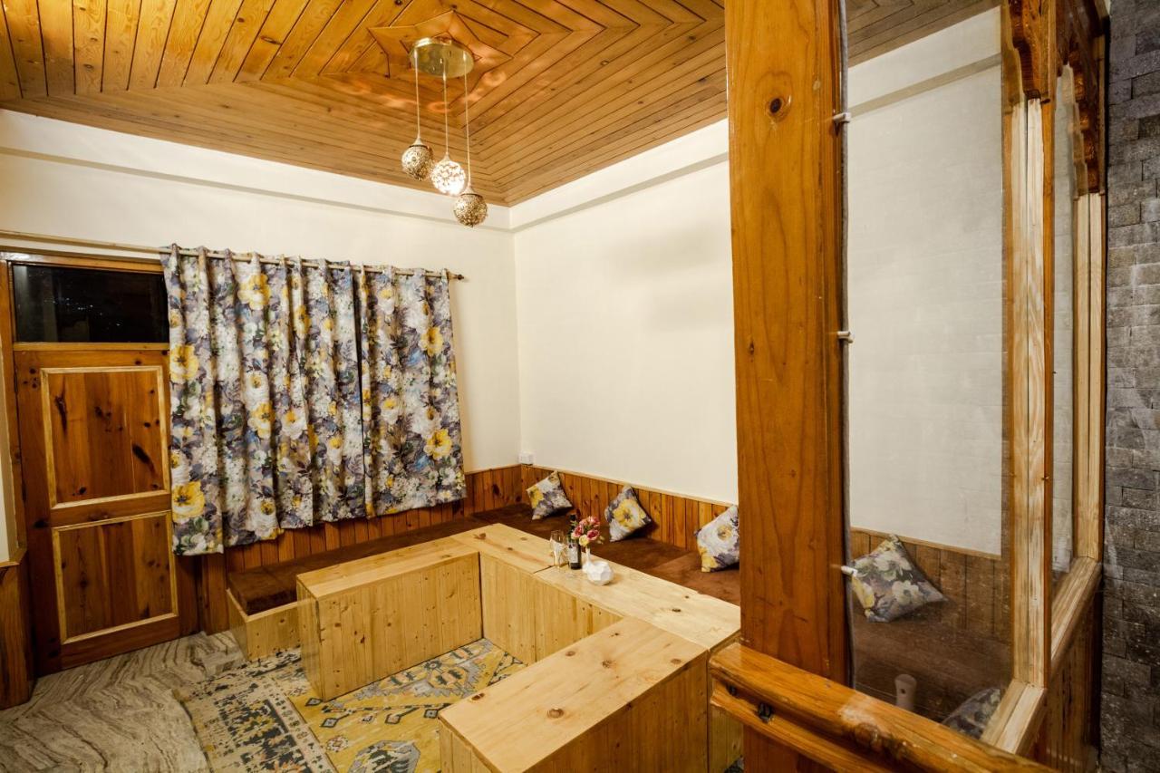 Tales N Trails Hotel Vashist Екстериор снимка