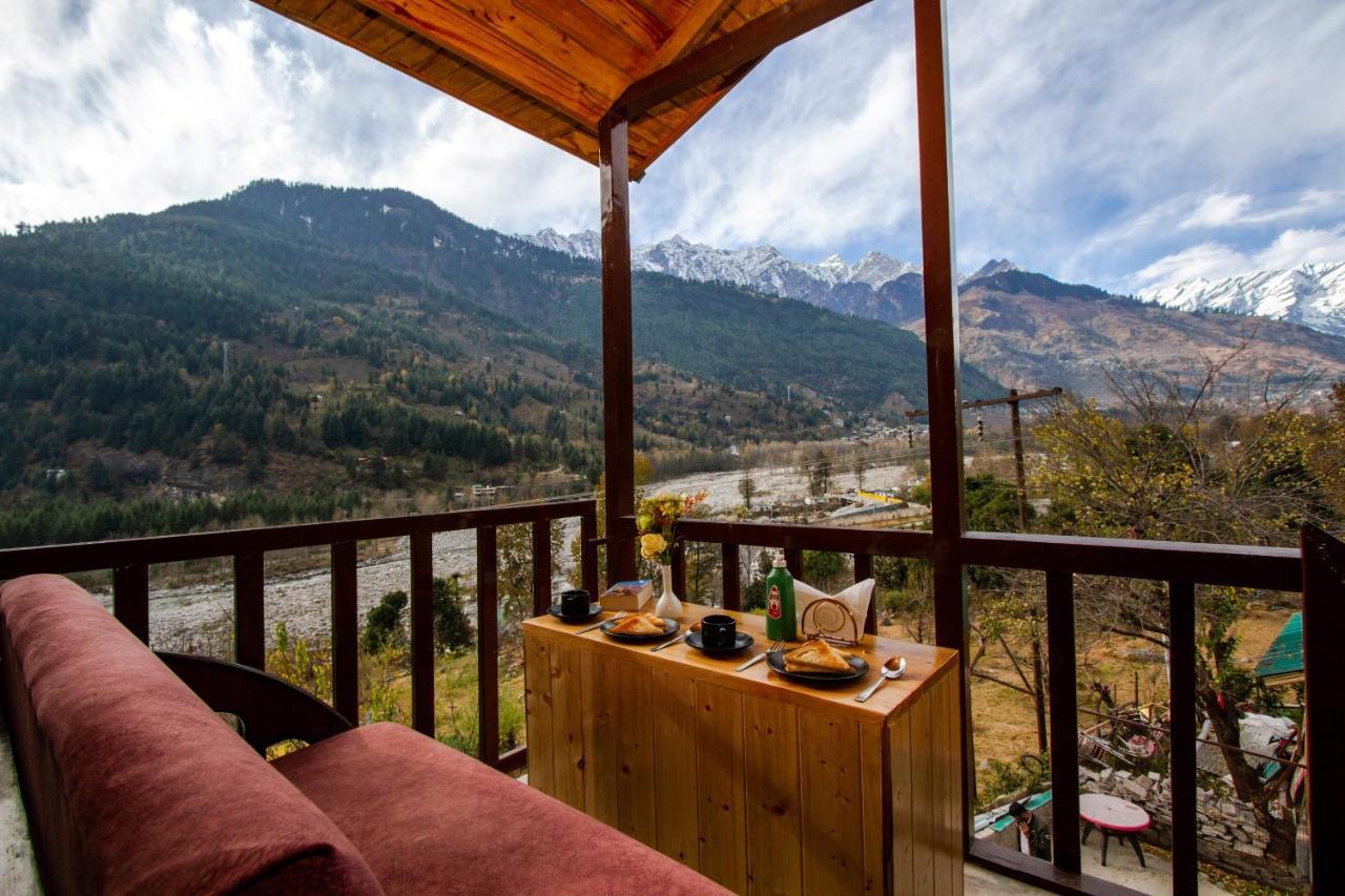 Tales N Trails Hotel Vashist Екстериор снимка