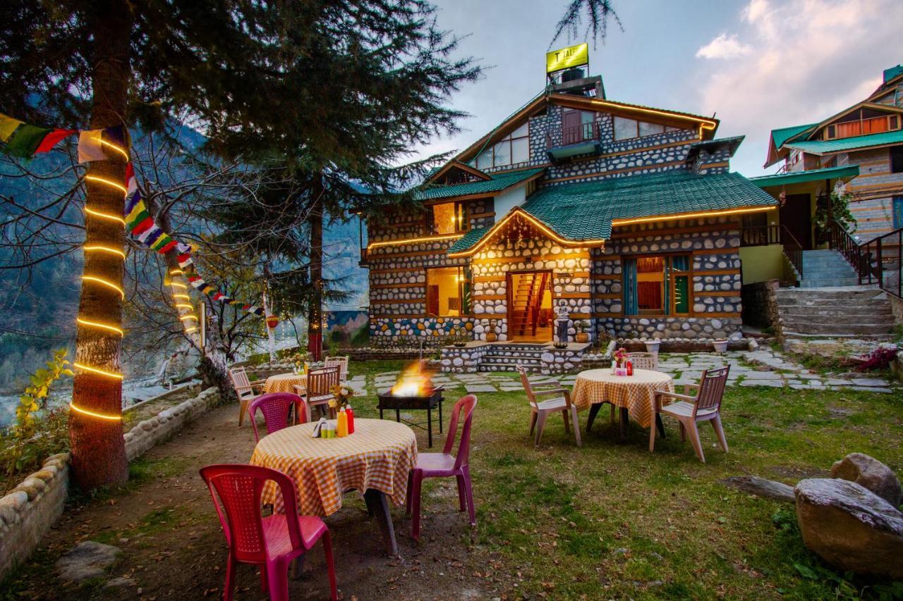 Tales N Trails Hotel Vashist Екстериор снимка