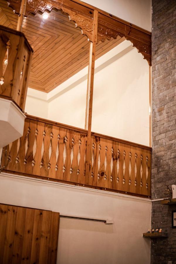 Tales N Trails Hotel Vashist Екстериор снимка
