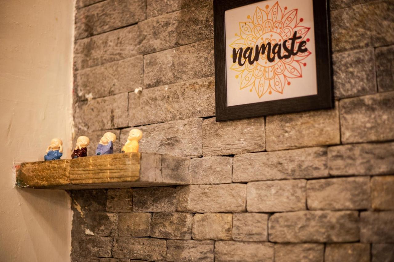 Tales N Trails Hotel Vashist Екстериор снимка