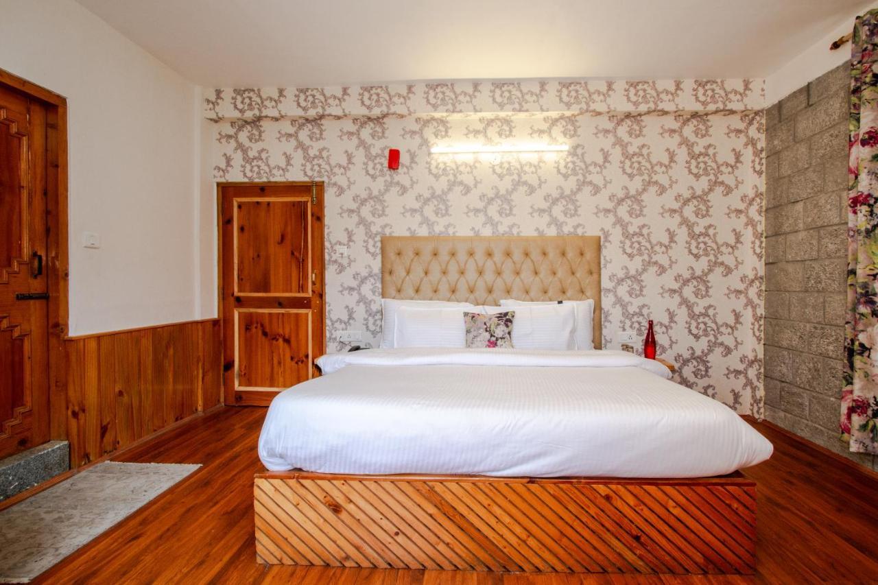 Tales N Trails Hotel Vashist Екстериор снимка