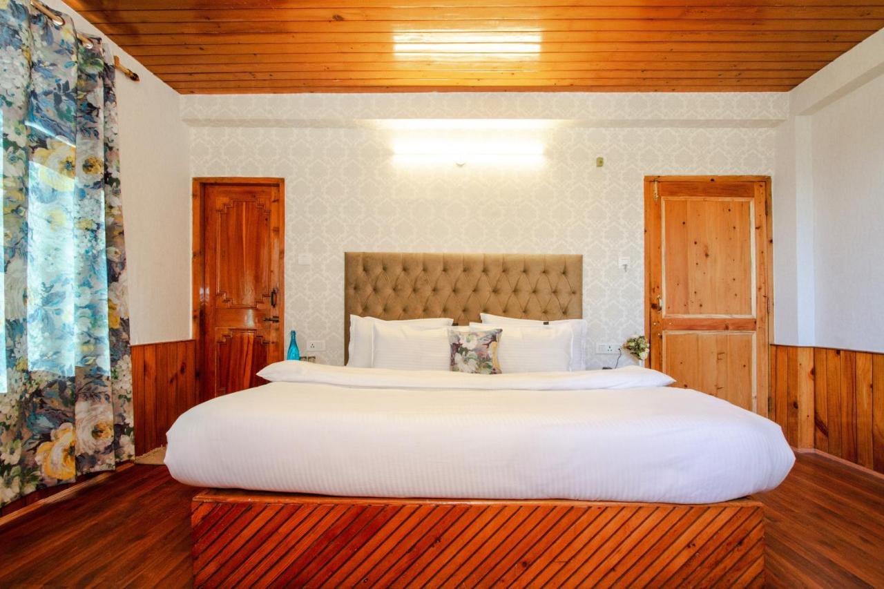 Tales N Trails Hotel Vashist Екстериор снимка