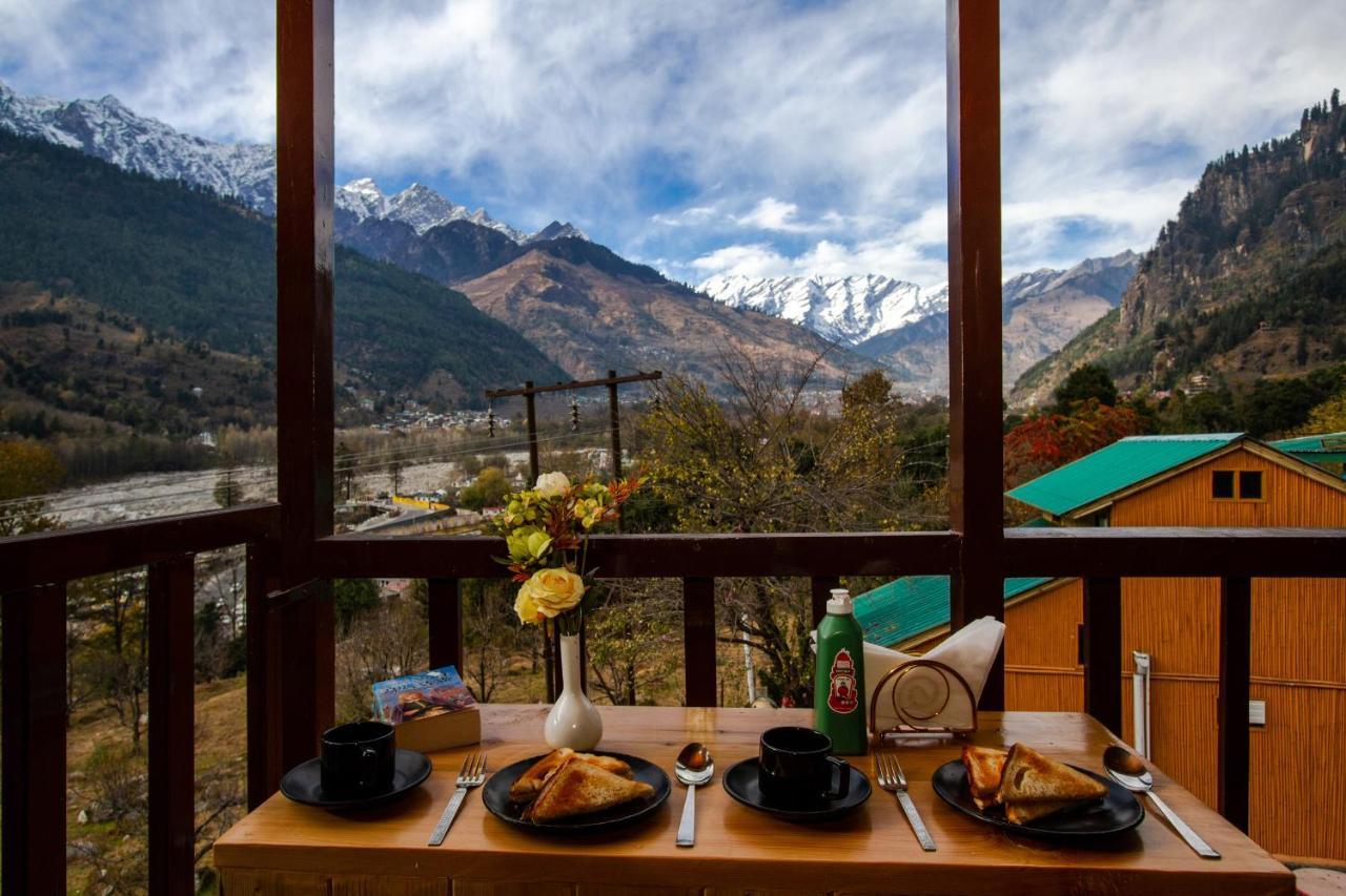 Tales N Trails Hotel Vashist Екстериор снимка