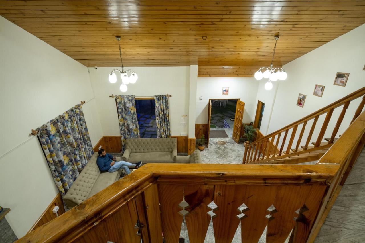Tales N Trails Hotel Vashist Екстериор снимка